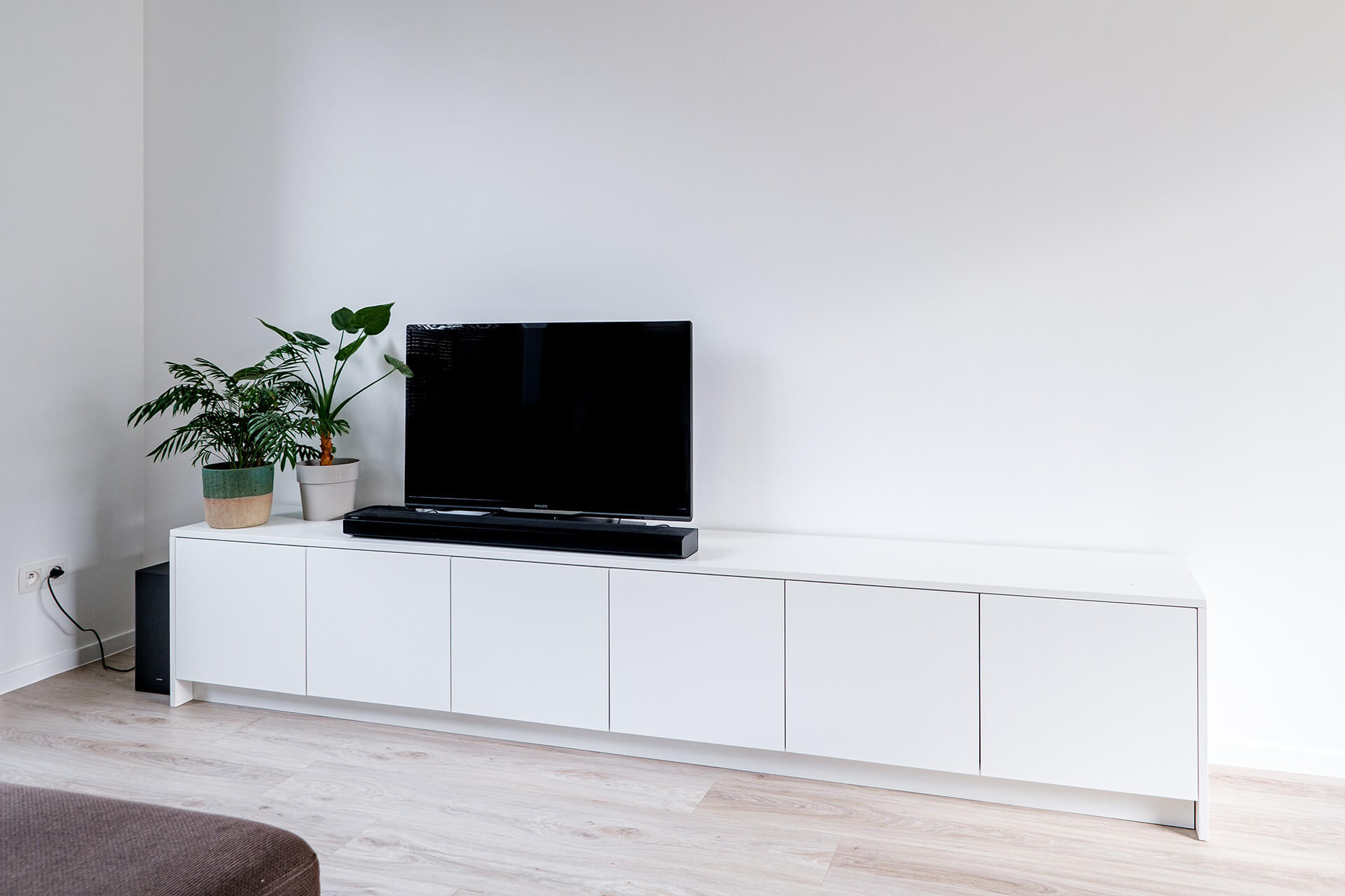 Meuble TV blanc sur mesure