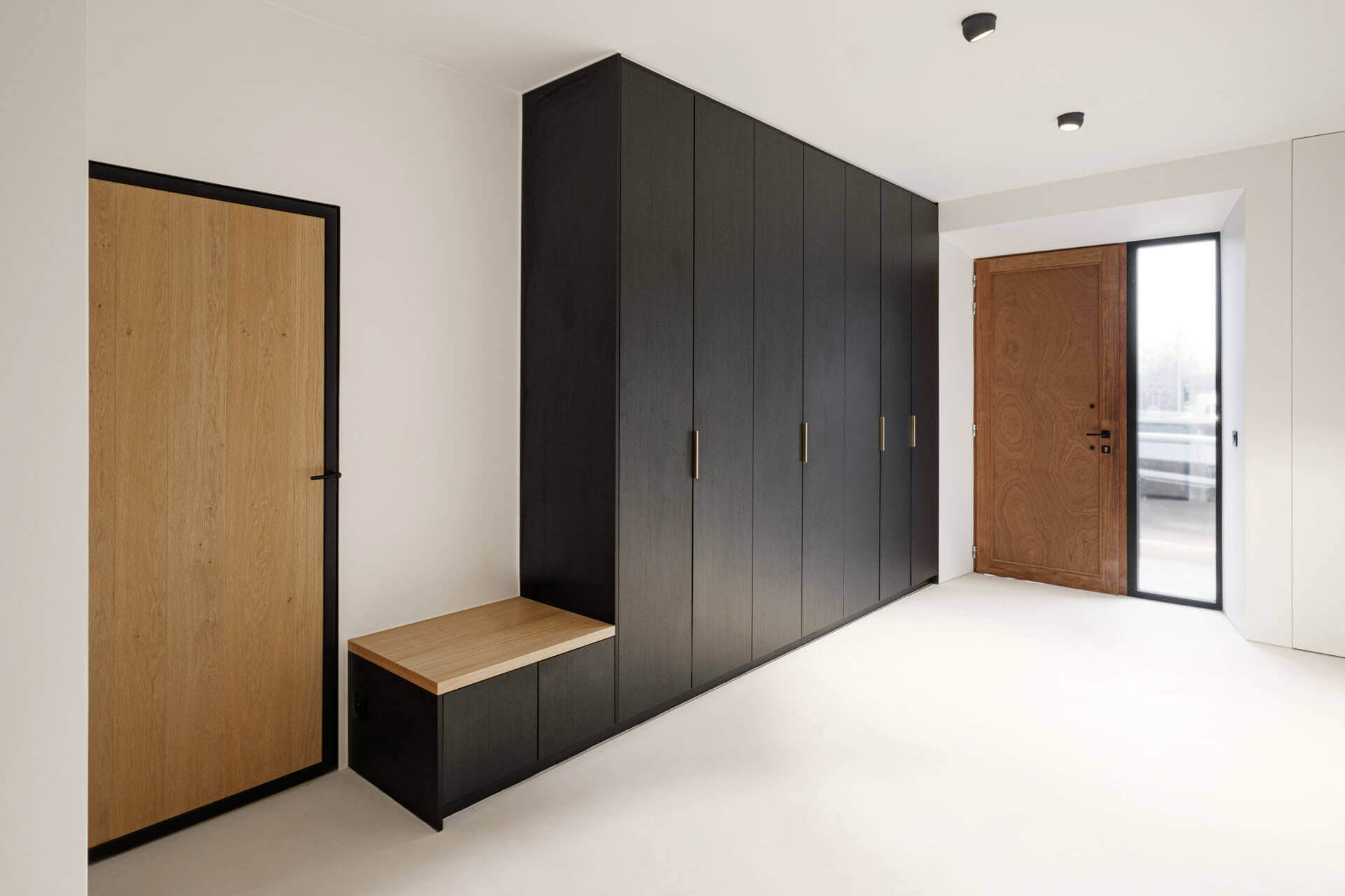 Garde-robe sur mesure en Elegant Black