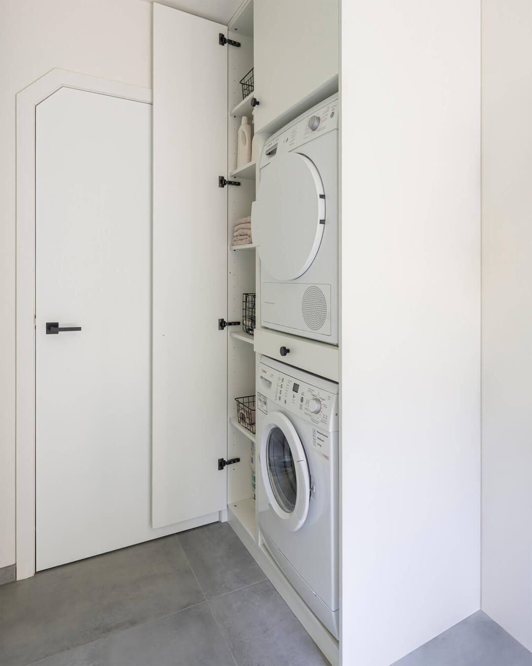 Colonne de lavage sur mesure en Front White