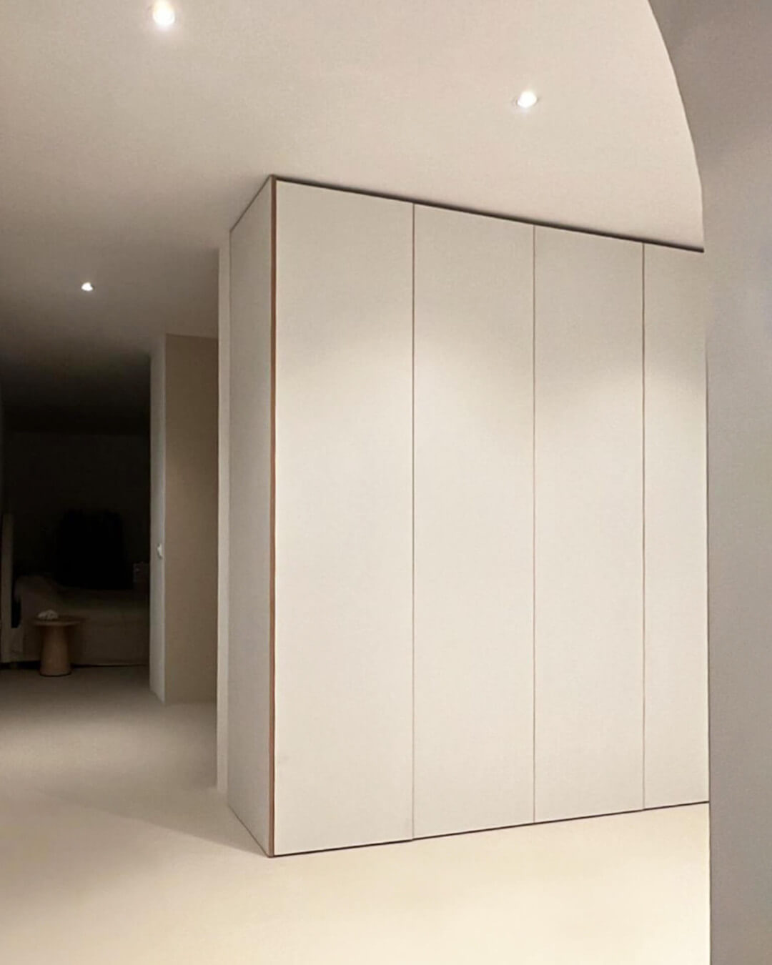 Commode sur mesure avec portes en mdf à peindre