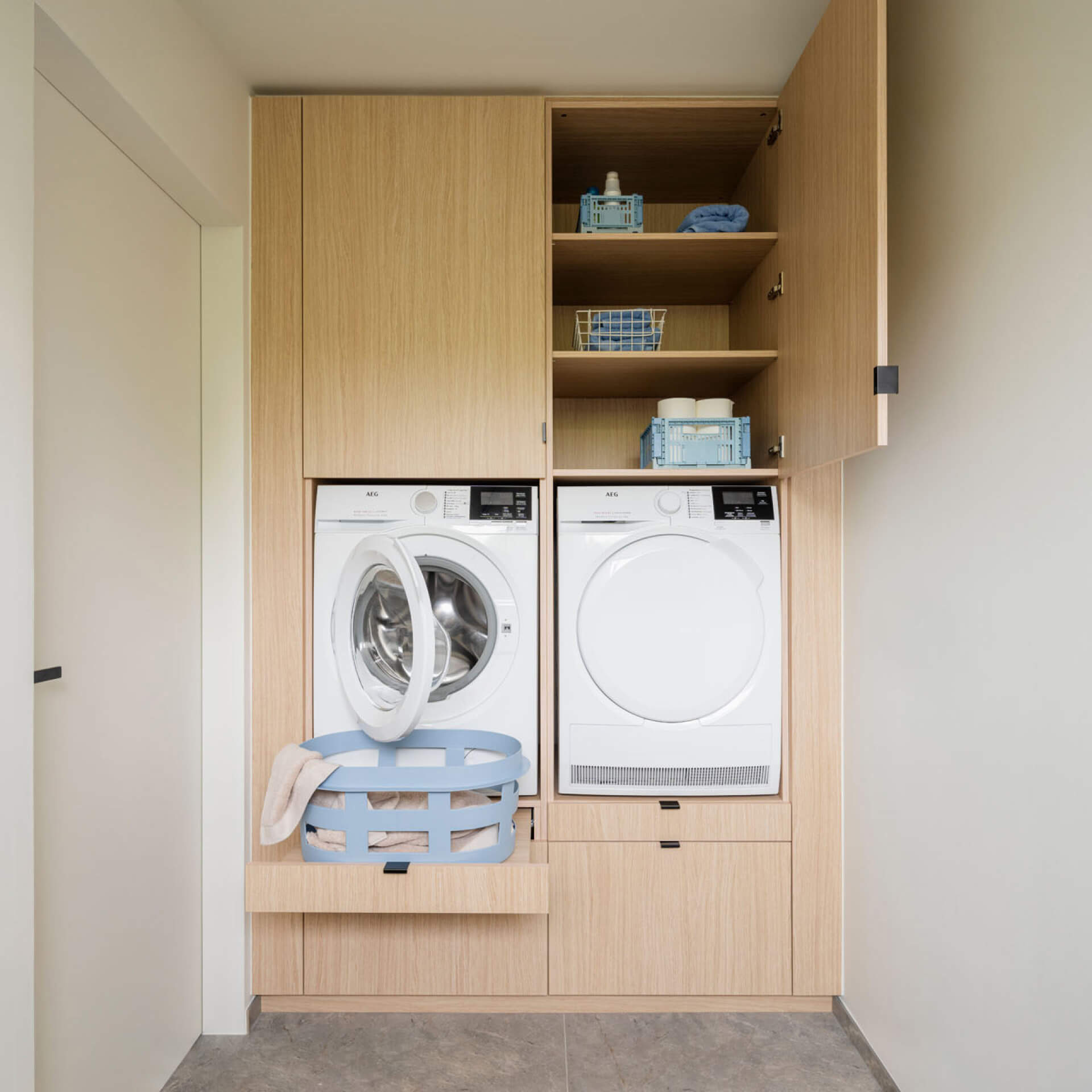 Armoire sur mesure pour machine à laver
