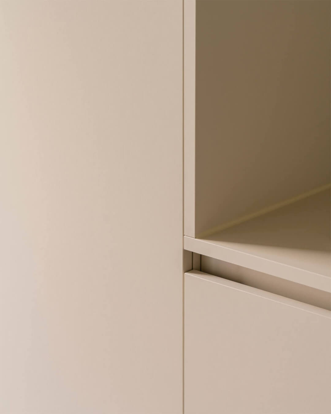 Armoire sur mesure dans le coloris de l'armoire Turtle Grey
