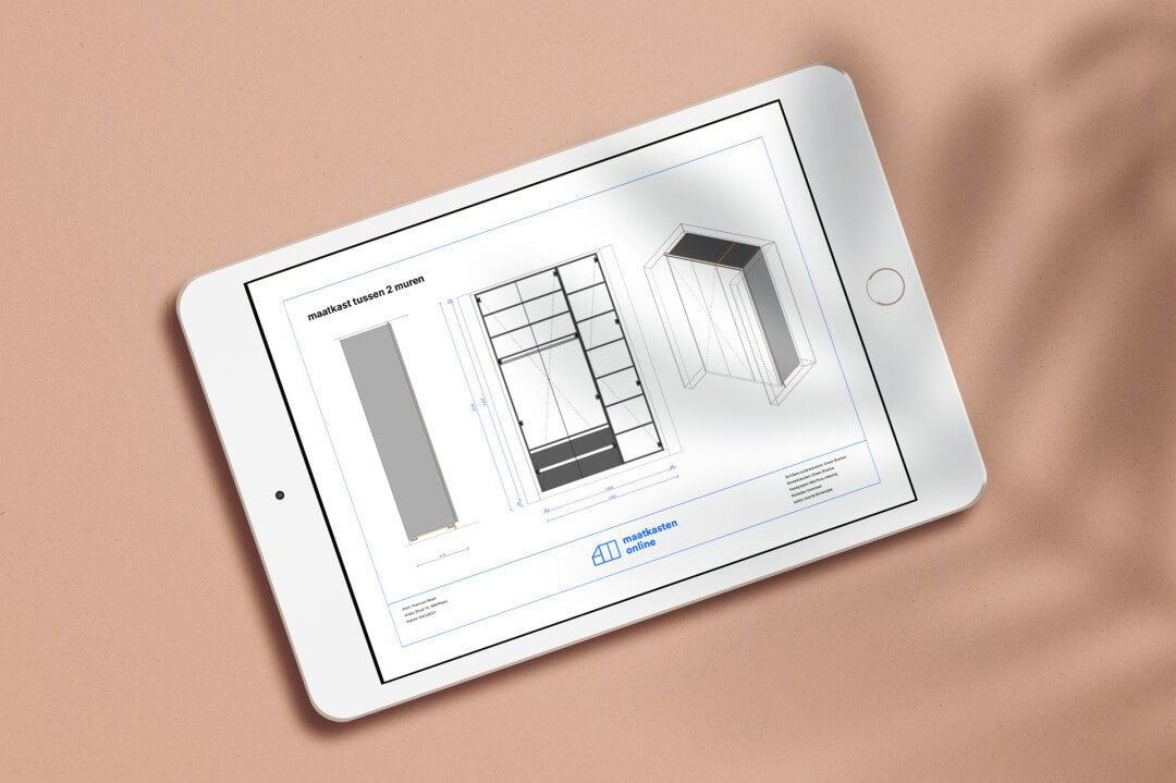 Un dessin de production de Custoro sur un iPad blanc